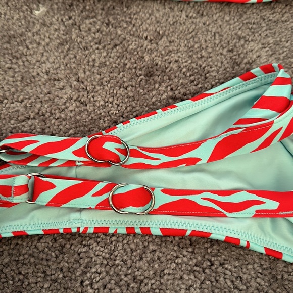 Victoria’s Secret bikini size M - Picture 9 of 9